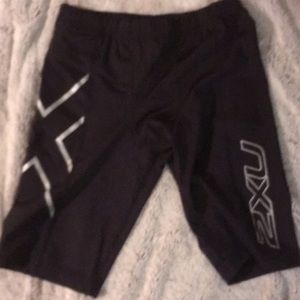 2XU Compression Shorts ..Medium